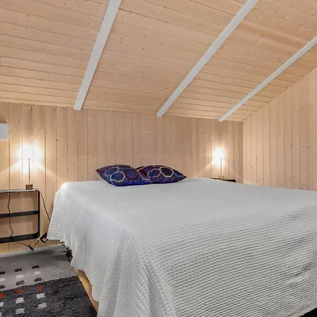 Lovely Home In Dronningmolle With Wifi Σπίτι διακοπών Dronningmølle