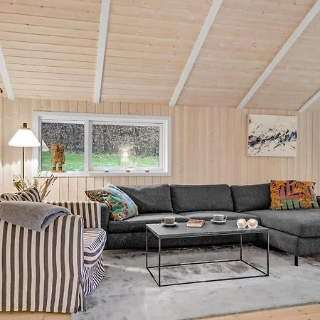 Σπίτι διακοπών Lovely Home In Dronningmolle With Wifi *