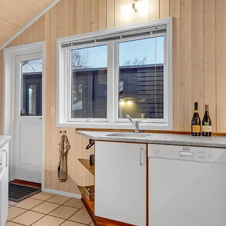 Lovely Home In Dronningmolle With Wifi *
