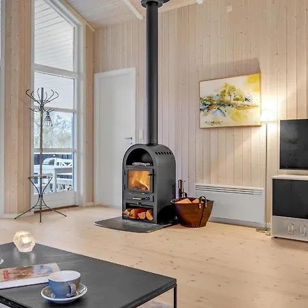 Lovely Home In Dronningmolle With Wifi Σπίτι διακοπών Dronningmølle