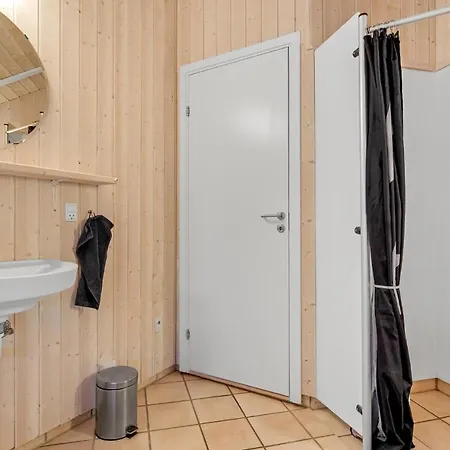 Lovely Home In Dronningmolle With Wifi Σπίτι διακοπών *